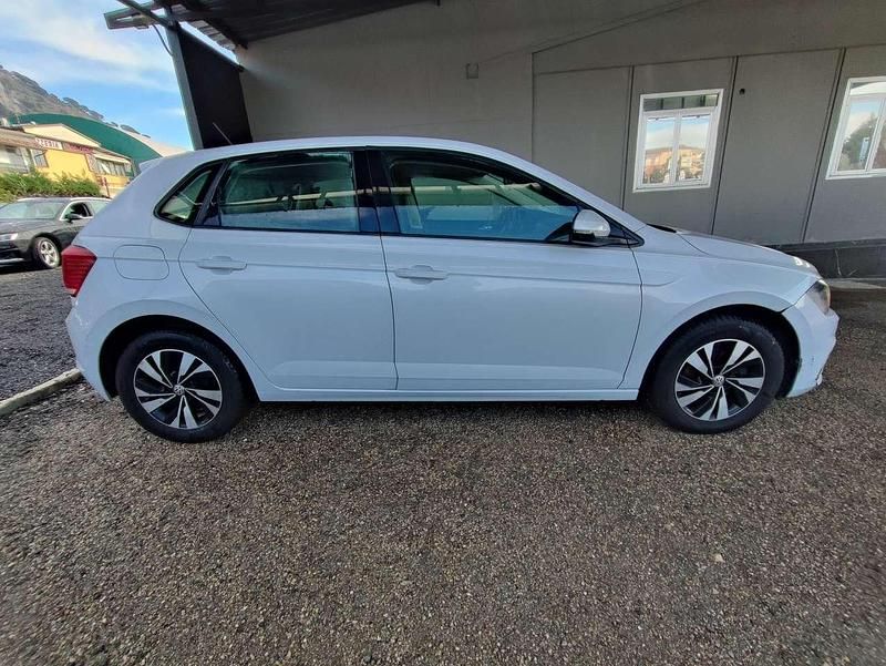 Usata VW Polo Comfortline 95 CV (69 kW) 2019 Bianco Berlina