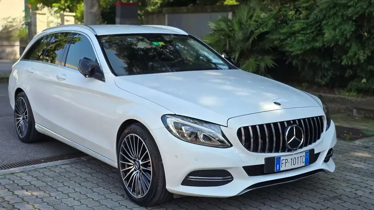 Usata Mercedes C220 Exclusive 170 CV (125 kW) 2018 Station wagon