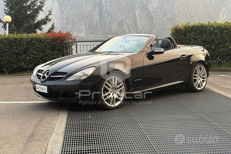 Usata Mercedes SLK200 163 CV (119 kW) 2007 Nero Cabrio
