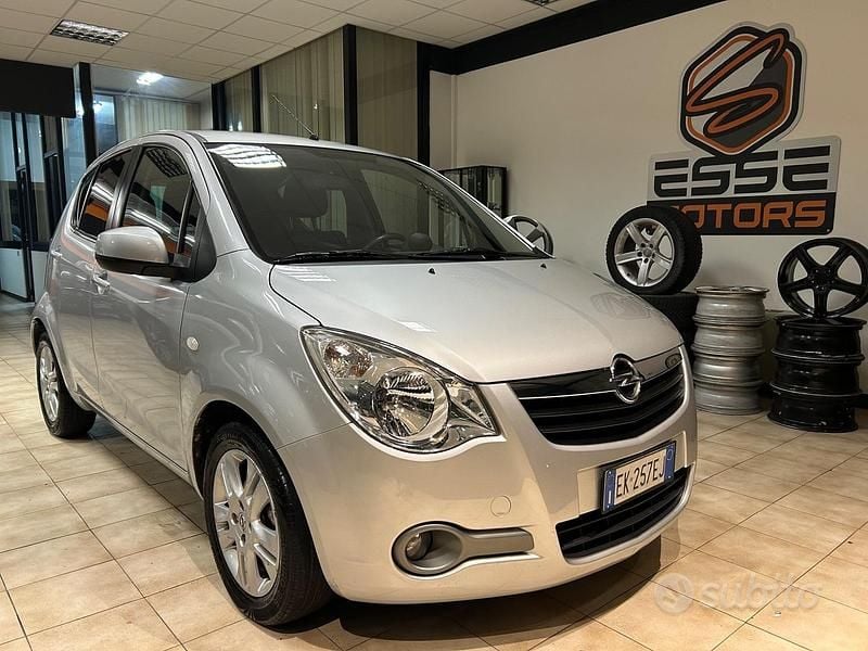 Usata Opel Agila Enjoy 68 CV (50 kW) 2011 Grigio Utilitaria