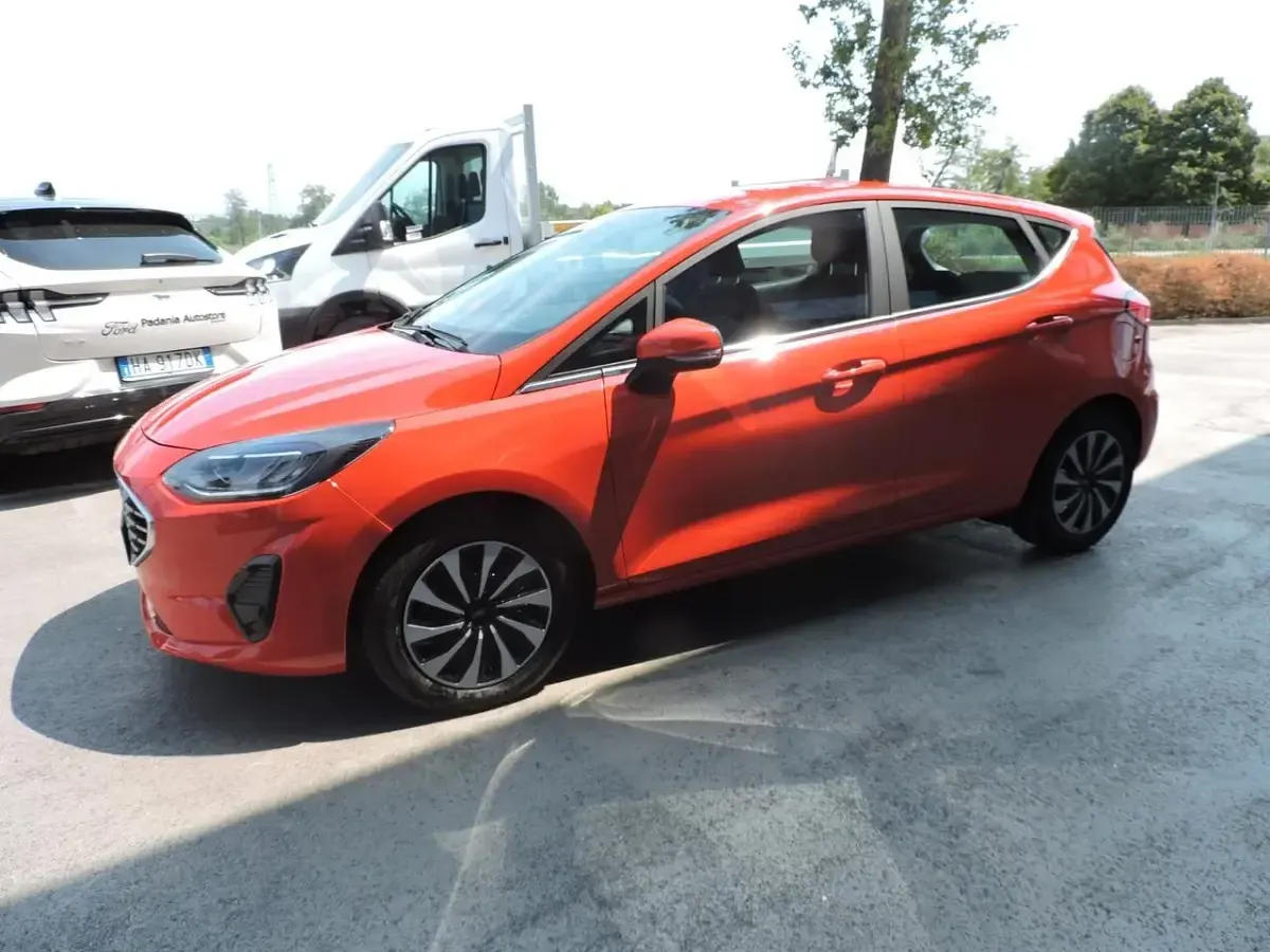 Usata Ford Fiesta Titanium 125 CV (91 kW) 2023 Rosso Utilitaria