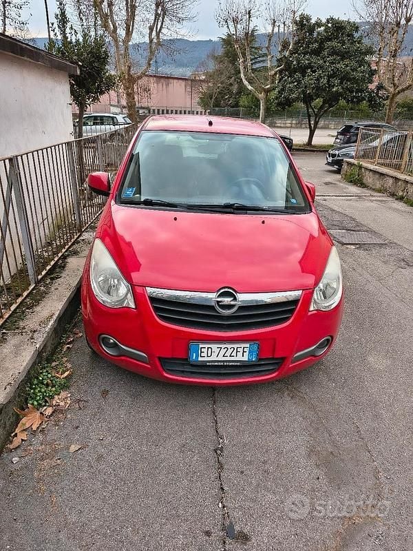 Usata Opel Agila Enjoy 86 CV (63 kW) 2010 Rosso Utilitaria