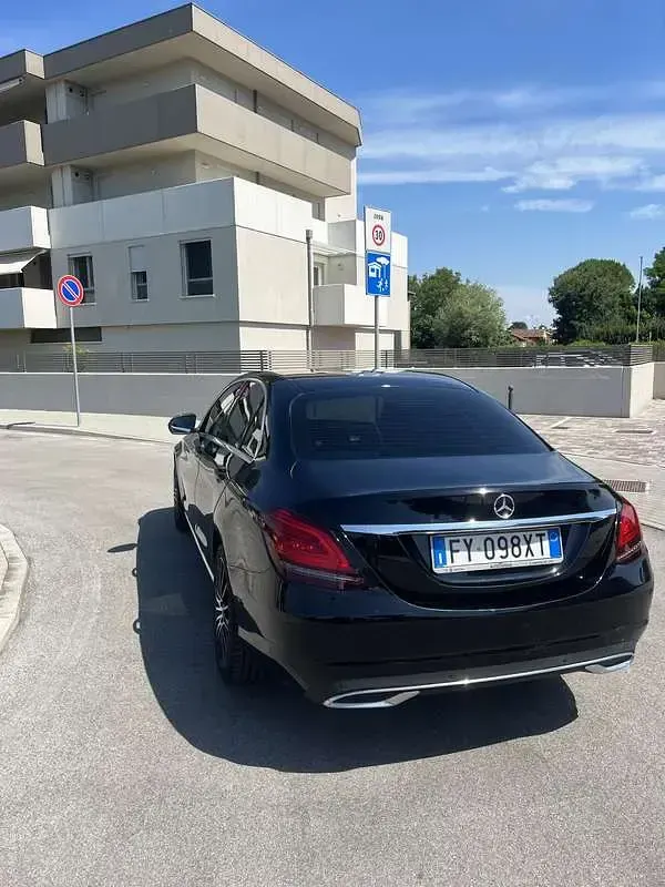Usata Mercedes C200 Premium 160 CV (117 kW) 2019 Berlina