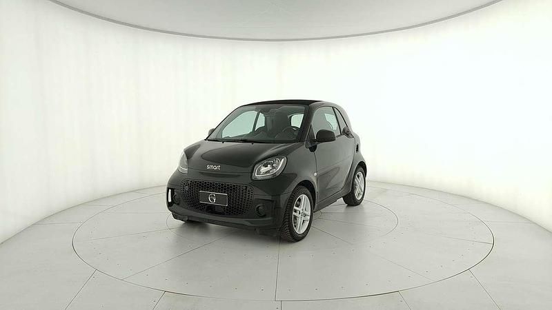 Nero Usata 2022 Smart ForTwo Electric Drive Pure Tre volumi | 11.900 € (Ottimo prezzo) - Immagine 1/4
