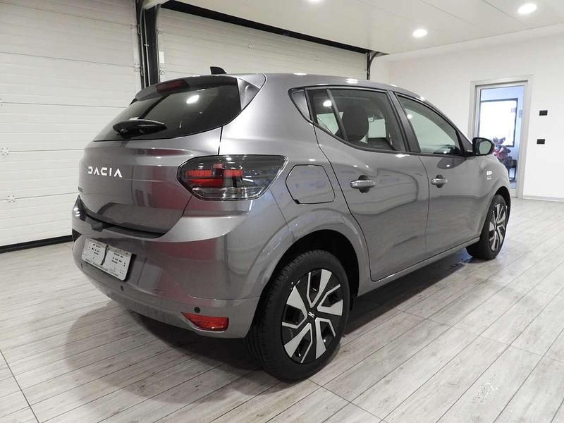 Nuova Dacia Sandero Expression 101 CV (74 kW) 2026 Grigio scisto Berlina