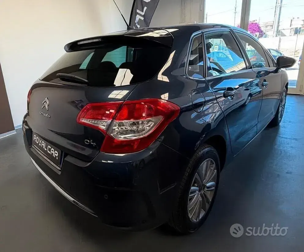 Usata Citroën C4 114 CV (83 kW) 2013 Bluazzurro Berlina