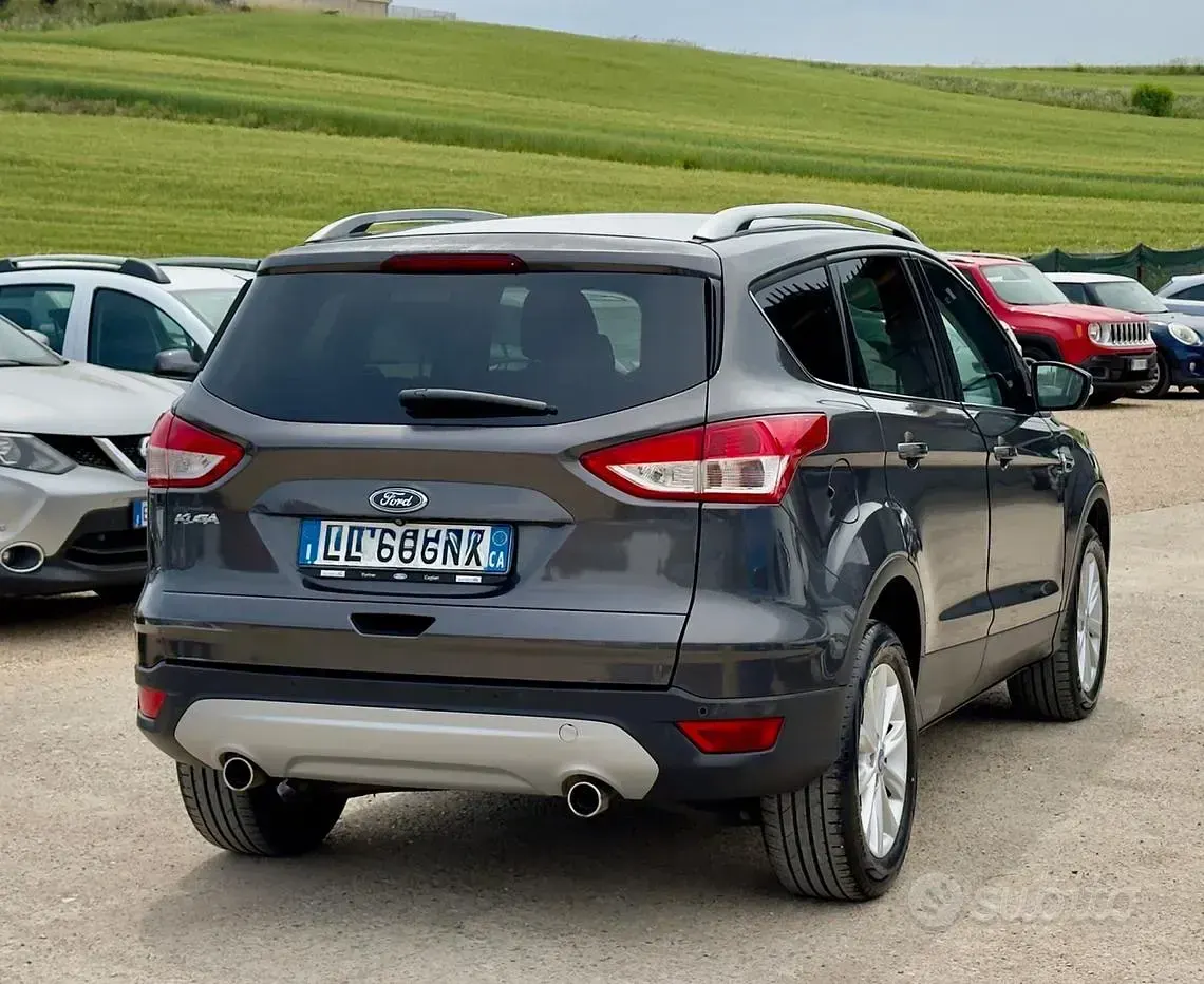 Occasion Ford Kuga Titanium 120 ch (88 kW) 2015 Gris SUV