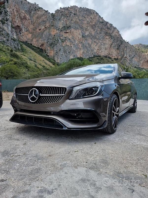 Usata Mercedes A180 Premium 2012 Marrone Berlina