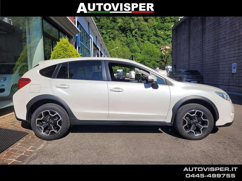 Usata Subaru XV 114 CV (83 kW) 2012 Bianco SUV