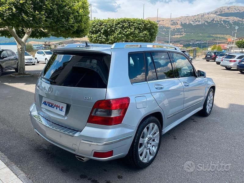 Usata Mercedes GLK200 143 CV (105 kW) 2010 Argento SUV
