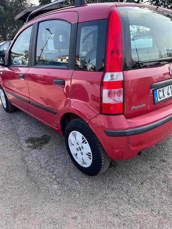 Usata Fiat Panda Dynamic 60 CV (44 kW) 2005 Bianco Utilitaria
