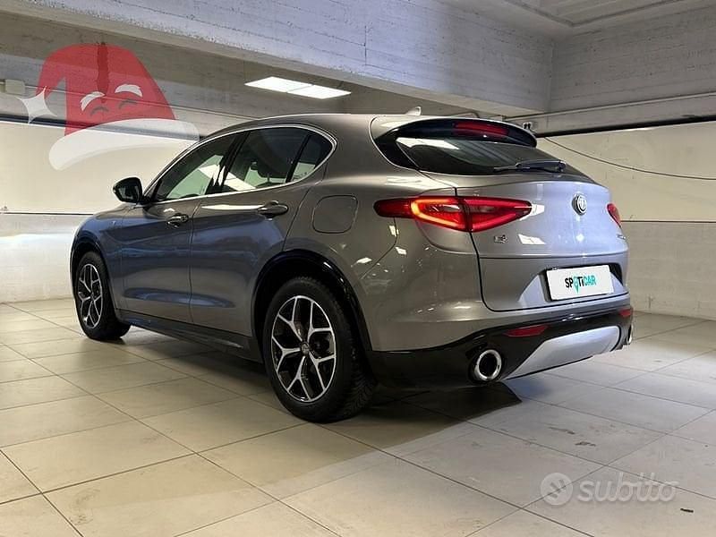 Usata Alfa Romeo Stelvio Ti 210 CV (154 kW) 2021 Grigio SUV