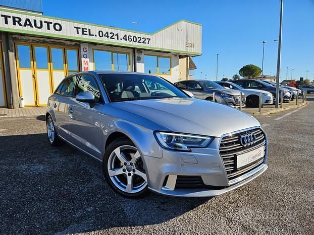 Usata 2019 Audi A3 Sportback Sport Due volumi | 21.900 € (Buon prezzo) - Immagine 1/4