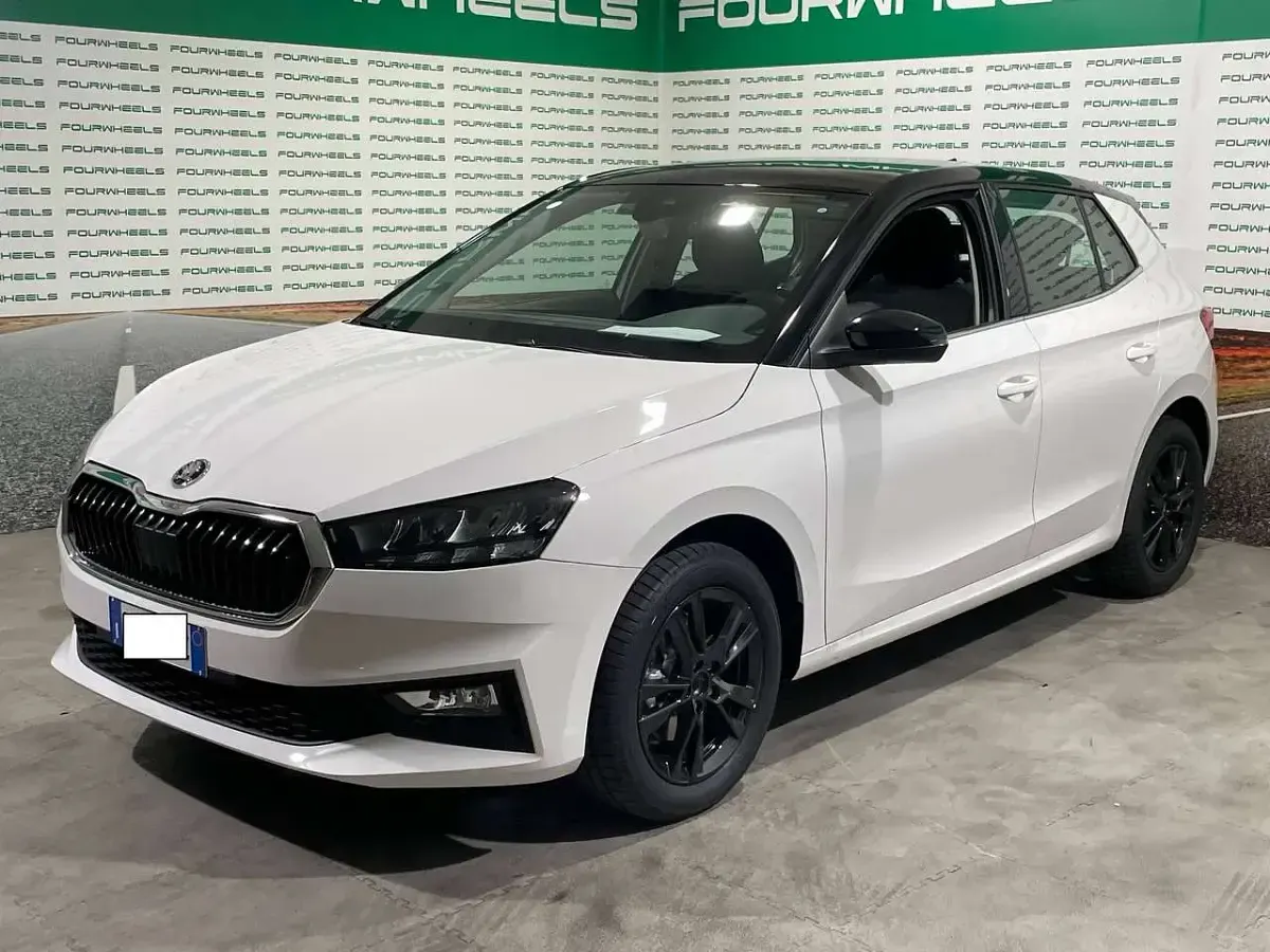 Usata Skoda Fabia 110 CV (80 kW) 2023 Bianca Utilitaria