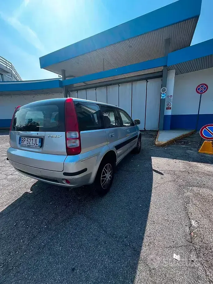Usata Honda HR-V 105 CV (77 kW) 2003 Grigio SUV