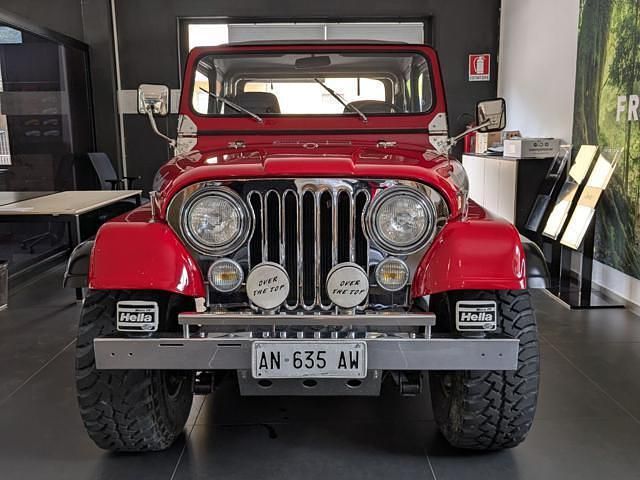 Rosso Usata 1978 Jeep CJ | 38.000 € - Immagine 1/4
