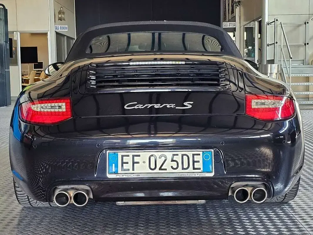 Usata Porsche 997 385 CV (283 kW) 2010 Nero Cabrio
