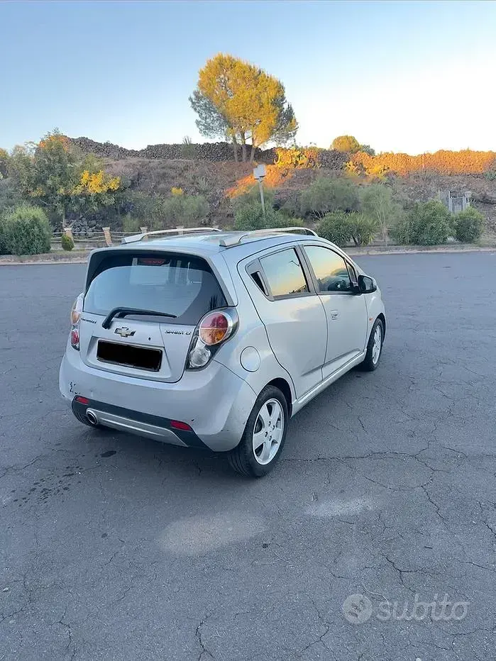 Usata Chevrolet Spark LT 82 CV (60 kW) 2011 Grigio Utilitaria