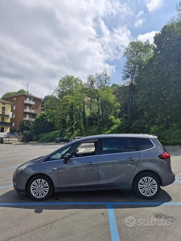 Occasion Opel Zafira Tourer 150 ch (110 kW) 2016 Gris Monospace