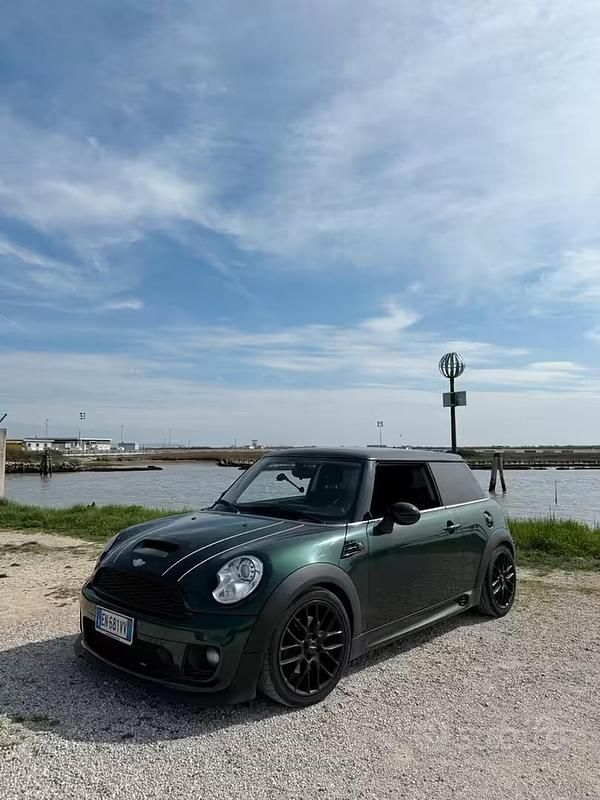 Usata Mini John Cooper Works 184 CV (135 kW) 2012 Utilitaria