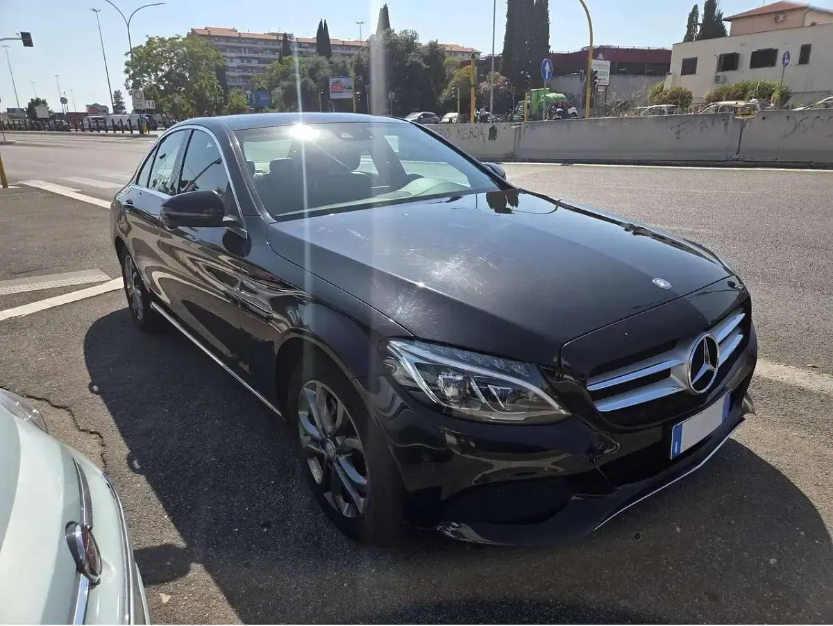 Usata Mercedes C200 Premium 136 CV (100 kW) 2017 Nero Berlina