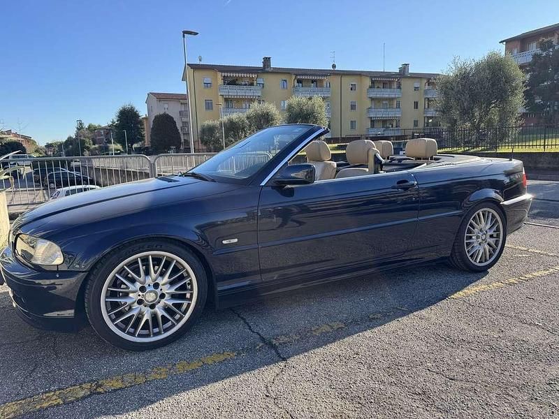 Usata 2001 BMW 320 Cabriolet Efficient Dynamics Cabrio | 9500 € (Super prezzo) - Immagine 1/4