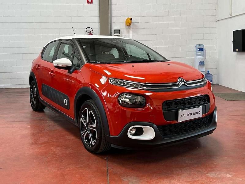 Arancione Usata 2020 Citroën C3 Shine Due volumi | 9500 € (Buon prezzo) - Immagine 1/4