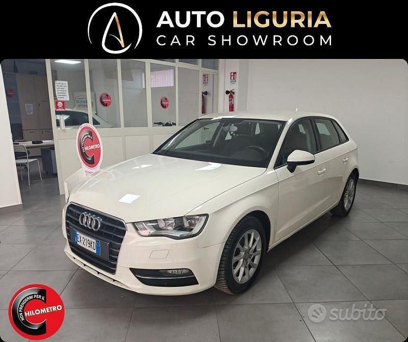 Usata Audi A3 Business 110 CV (80 kW) 2014 Beige Berlina