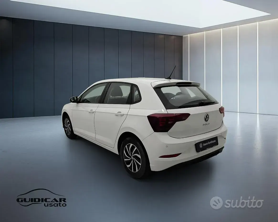 Usata VW Polo Life 95 CV (69 kW) 2023 Bianco Utilitaria