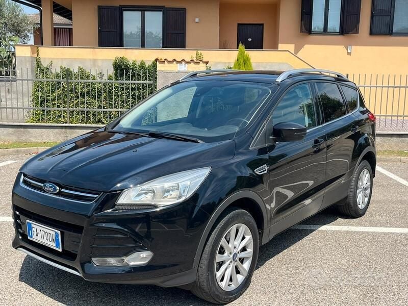 Usata Ford Kuga 2015 Nero SUV