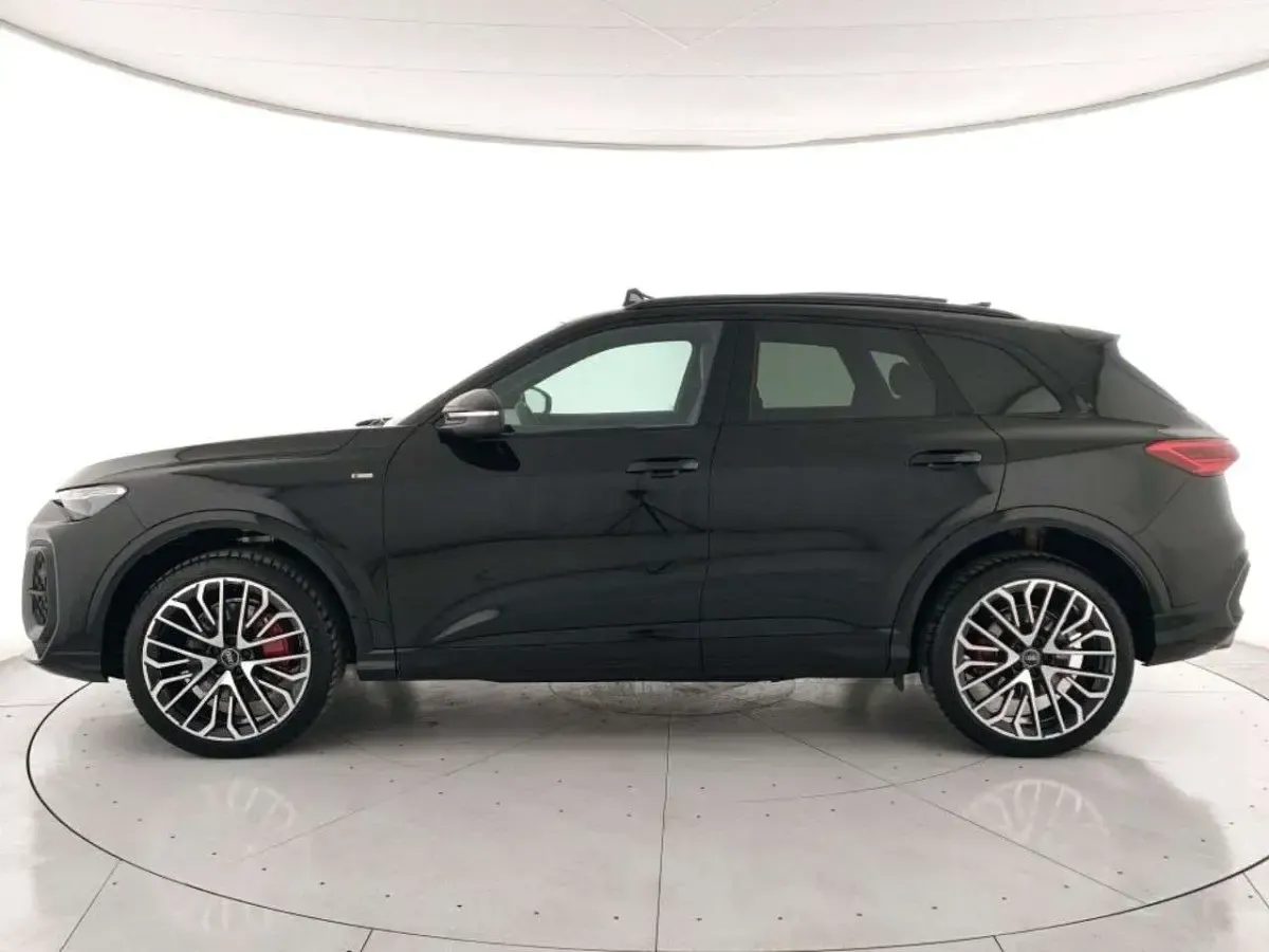 Nuova Audi Q5 S-Line 204 CV (150 kW) 2026 Nero SUV