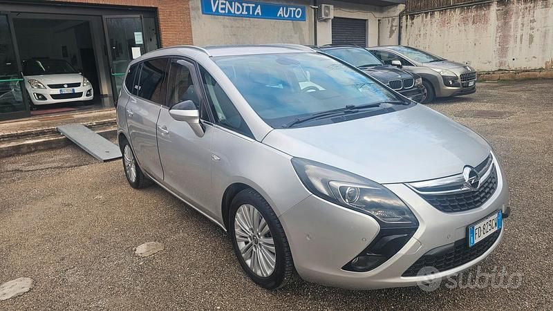 Usata Opel Zafira Tourer Cosmo 130 CV (95 kW) 2016 Grigio Monovolume