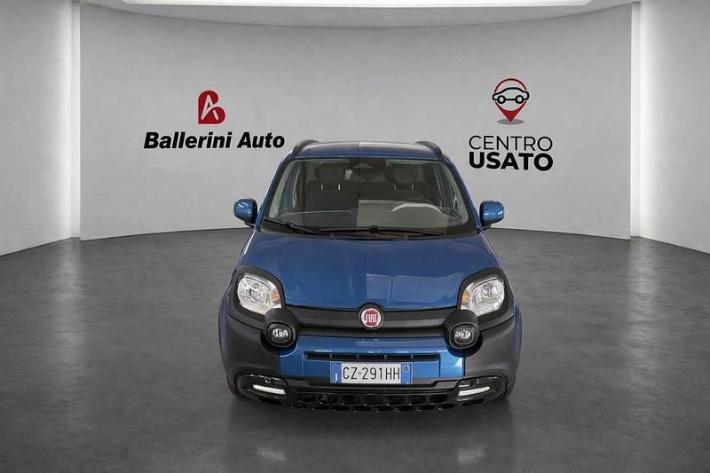 Usata Fiat Panda Cross Cross 69 CV (50 kW) 2025 Verde Utilitaria