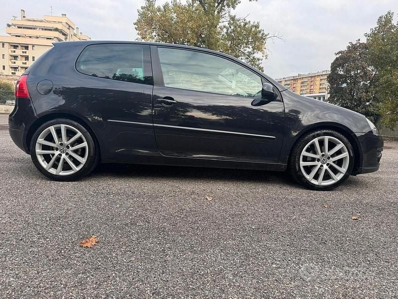 Usata VW Golf VI GT 122 CV (89 kW) 2008 Nero Utilitaria