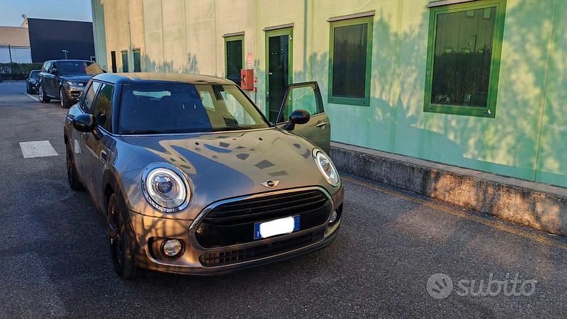 Usata Mini Cooper D Clubman Business 150 CV (110 kW) 2016 Grigio Station wagon