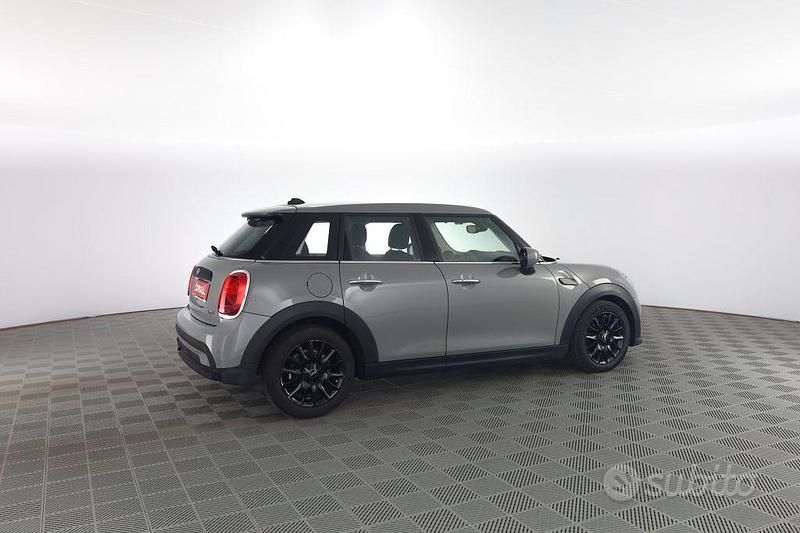 Usata Mini ONE Classic 102 CV (75 kW) 2022 Grigio Utilitaria