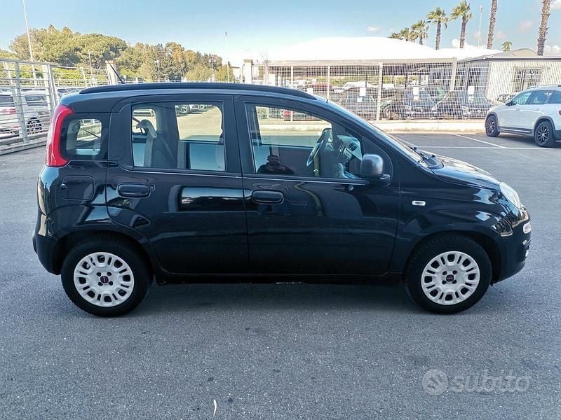 Usata Fiat Panda Easy 69 CV (50 kW) 2014 Nero Utilitaria