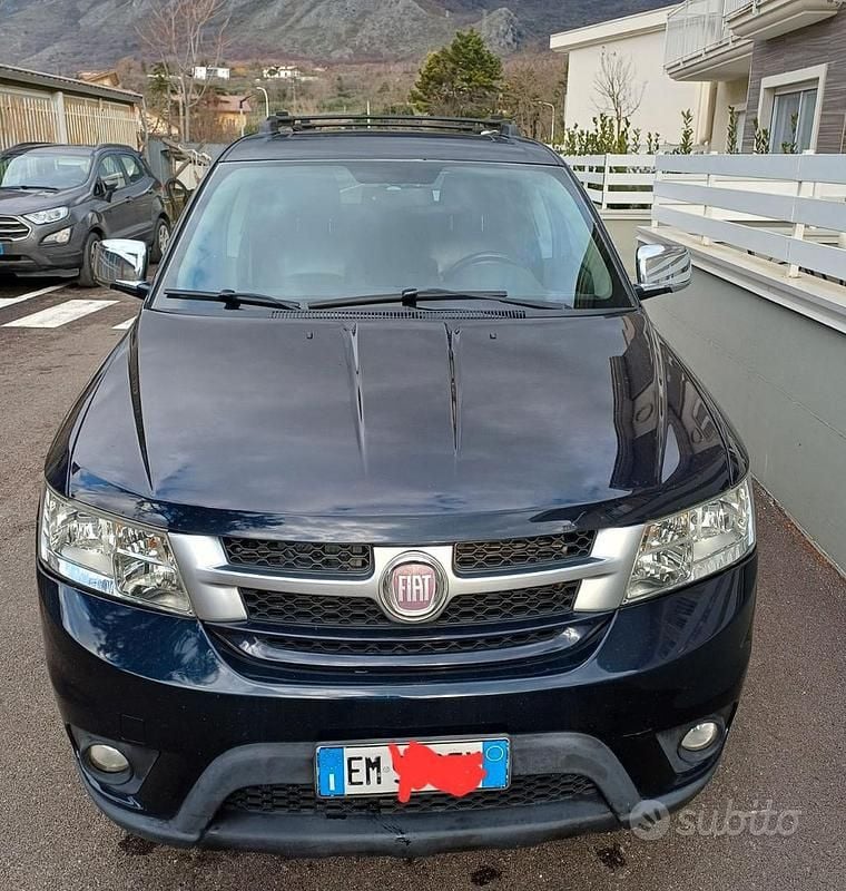 Usata Fiat Freemont 170 CV (125 kW) 2012 Blu SUV