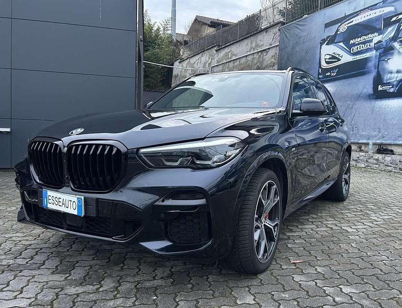 Usata BMW X5 M Sport 286 CV (210 kW) 2022 Blu/azzurro SUV