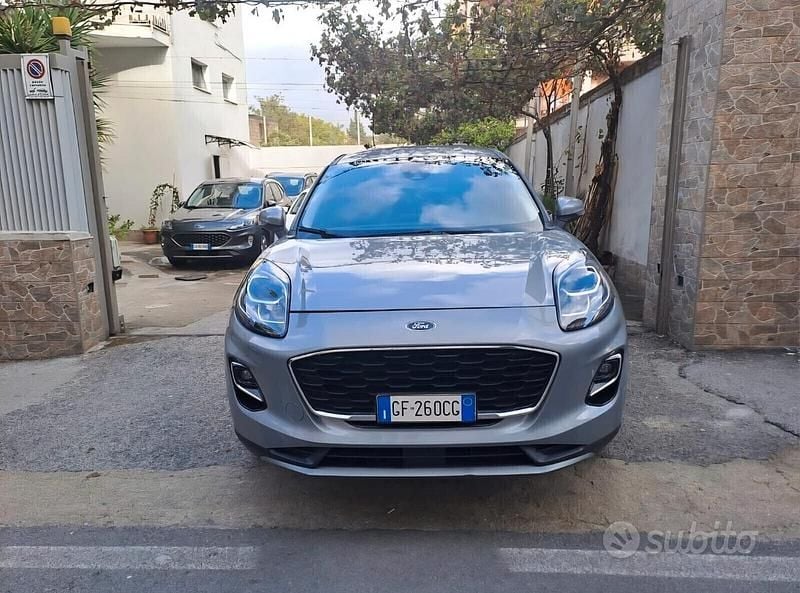 Usata Ford Puma Titanium 125 CV (91 kW) 2021 Grigio Station wagon