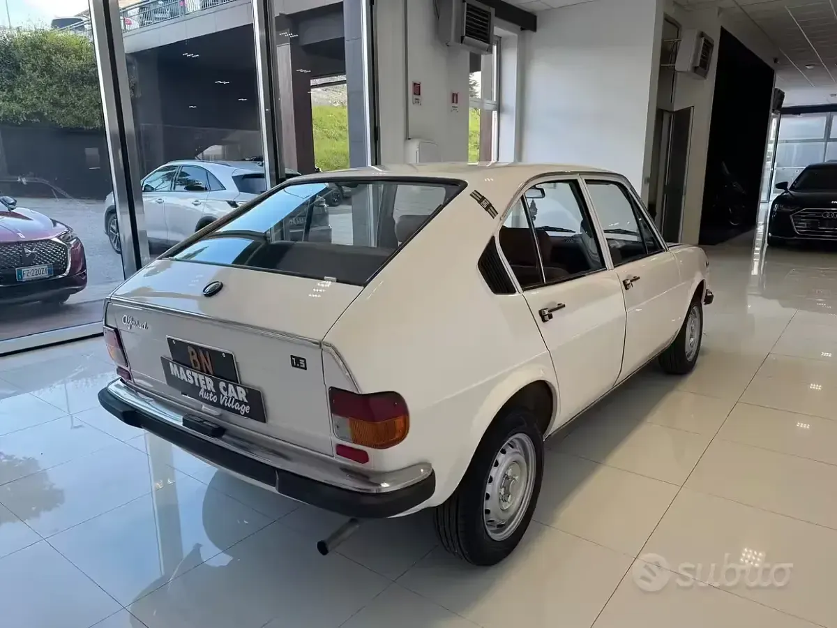 Usata Alfa Romeo Alfasud 97 CV (71 kW) 1980 Bianco Berlina