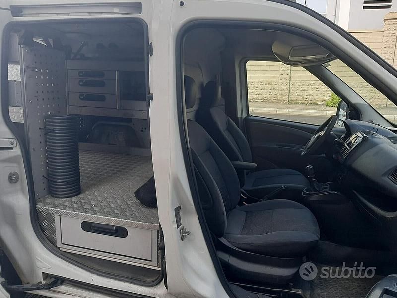 Usata Fiat Doblò 105 CV (77 kW) 2014 Bianco Monovolume
