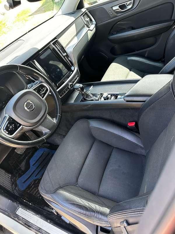 Usata Volvo V60 CC Business Edition 190 CV (139 kW) 2019 Station wagon