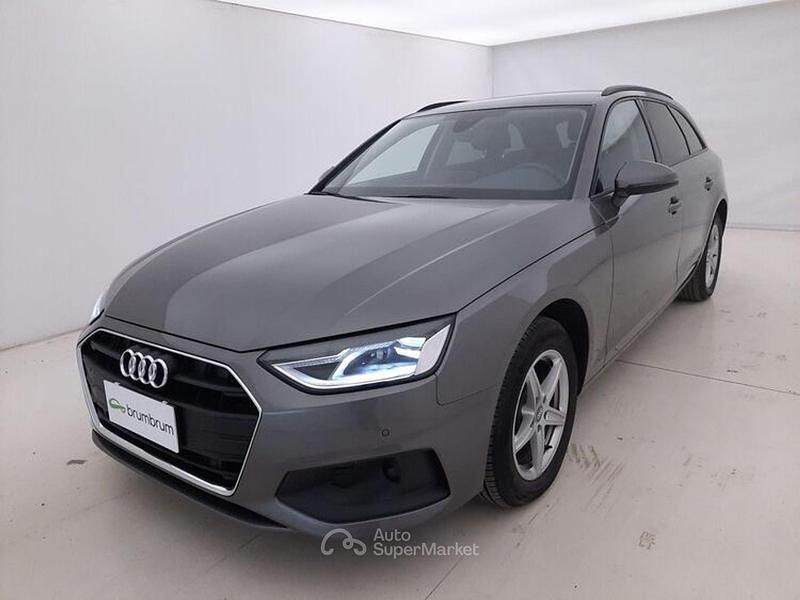 Usata Audi A4 136 CV (100 kW) 2019 Gray Station wagon