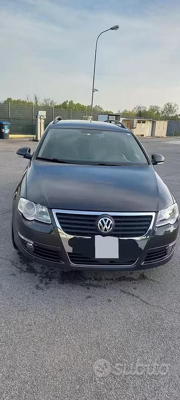 Usata VW Passat Trendline 140 CV (102 kW) 2005 Nero Station wagon