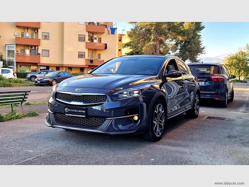 Usata Kia XCeed 119 CV (87 kW) 2022 Grigio SUV