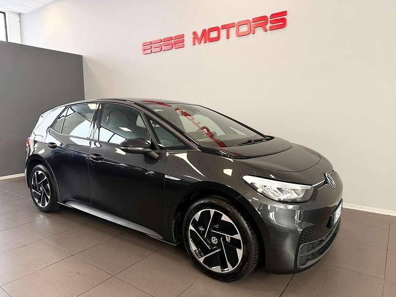 Usata VW ID.3 Pro Performance 69 kW (95 CV) 2023 Nero Utilitaria