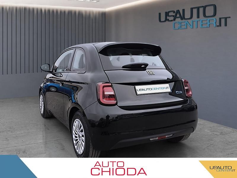 Usata Fiat 500e Icon 86 kW (118 CV) 2021 Cabrio