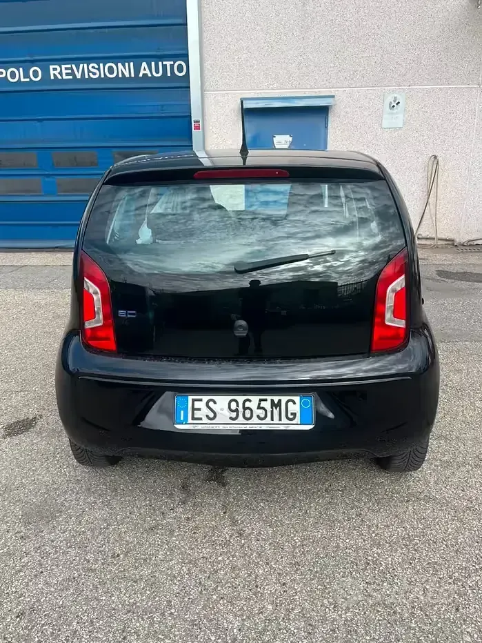 Usata VW up! 68 CV (50 kW) 2013 Nero Utilitaria