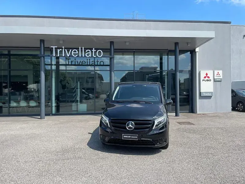 Usata Mercedes Vito 136 CV (100 kW) 2021 Nero Furgone